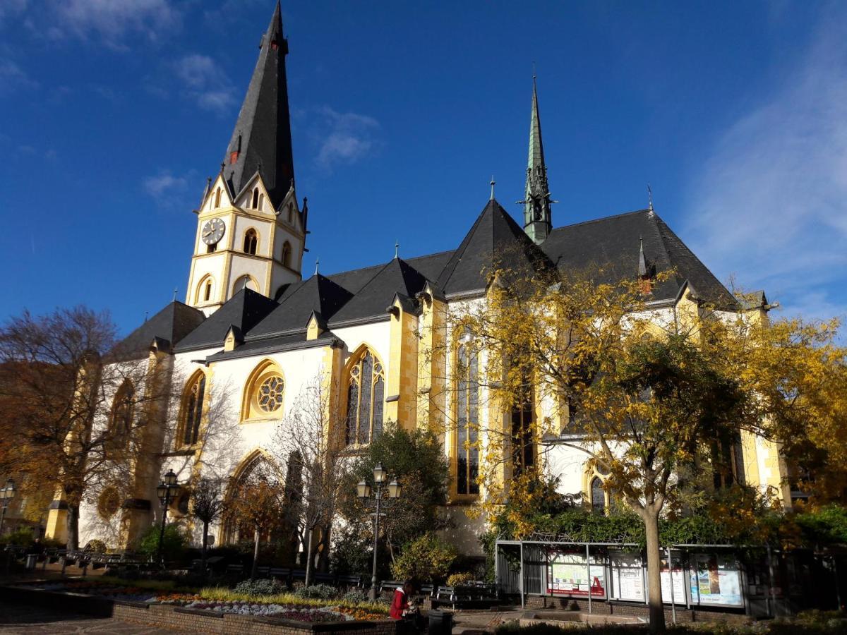 Ferienwohnung Basche Oberzissen エクステリア 写真