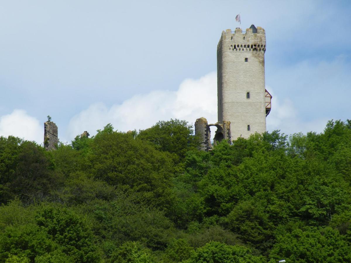 Ferienwohnung Basche Oberzissen エクステリア 写真